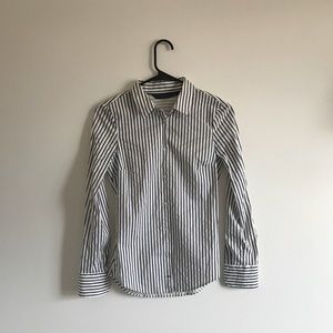 Navy/white striped Zara shirt